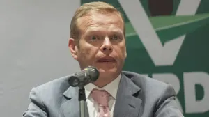 Renuncia Arturo Escobar a la Segob; la Fepade lo tiene en la mira