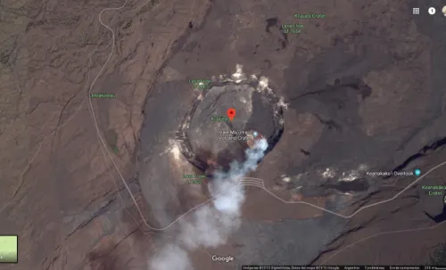 Descubren un OVNI cerca del volcán en Hawaii