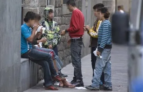 Negligencia de padres en crianza de sus hijos ha fomentado niños y jóvenes impulsivos y drogadictos
