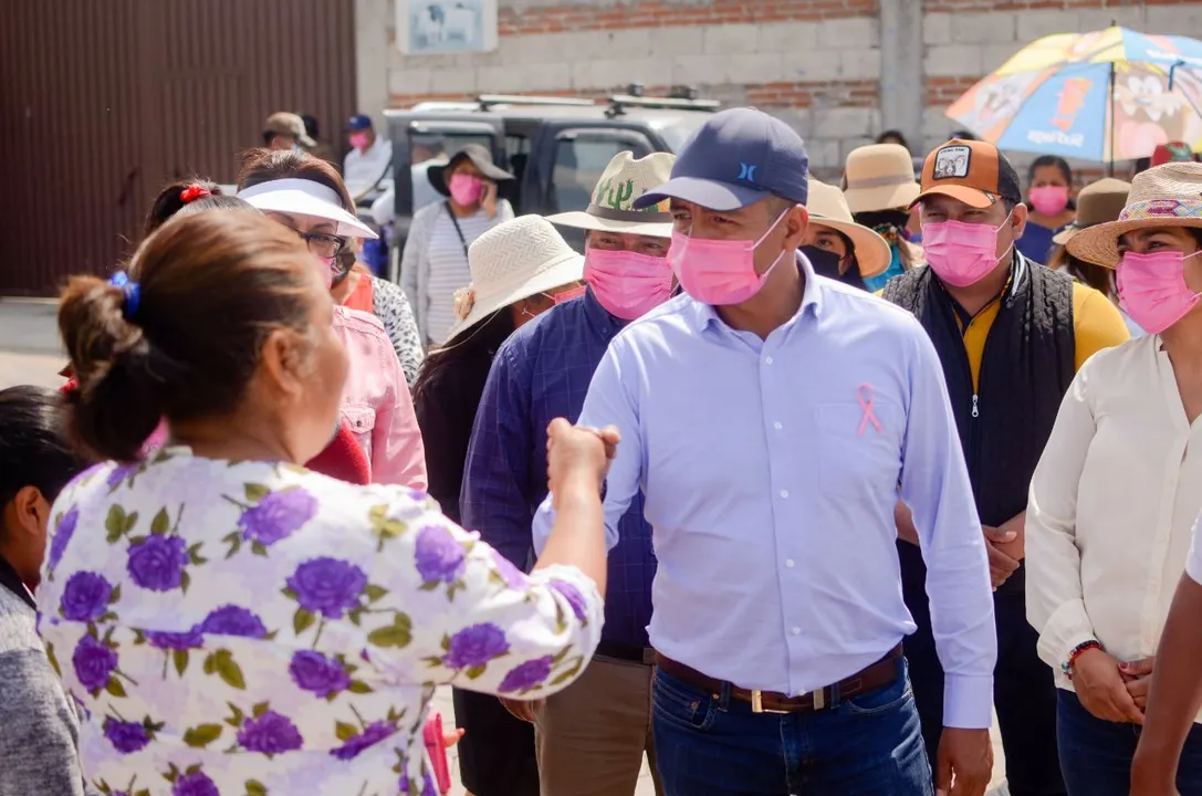 Conversa Mundo Tlatehui con habitantes de San Antonio Cacalotepec