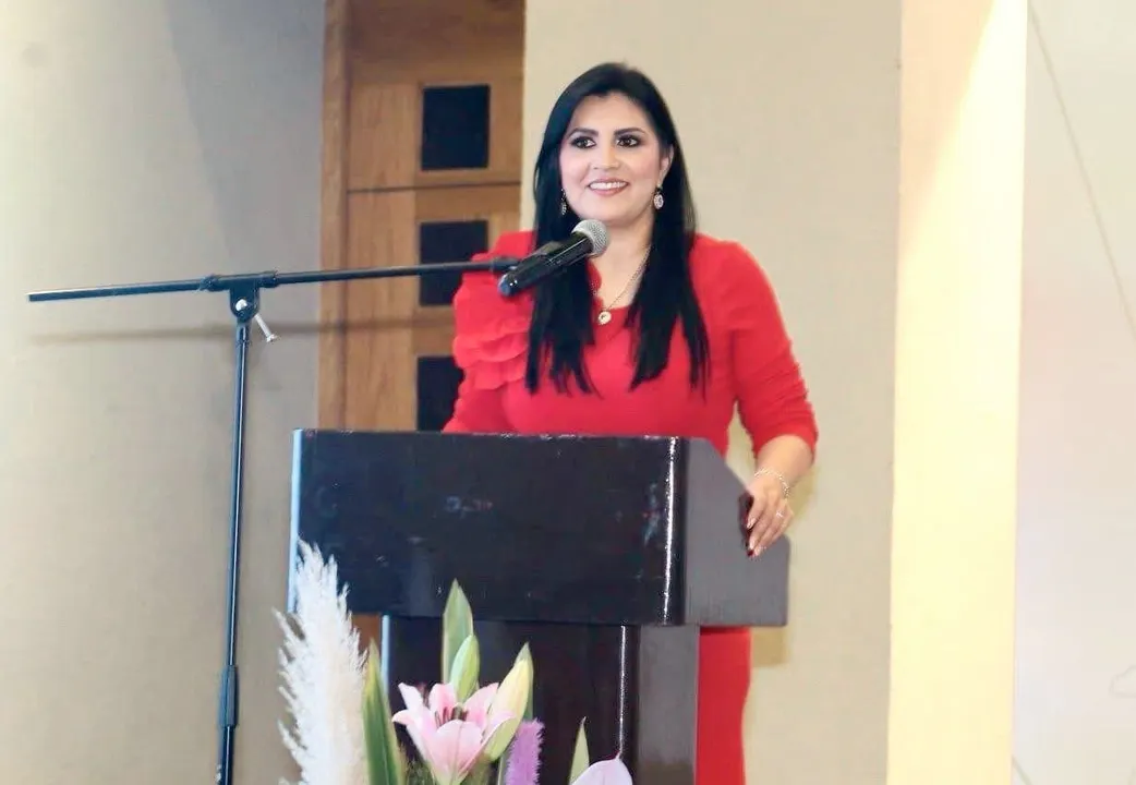 Delfina Pozos Vergara