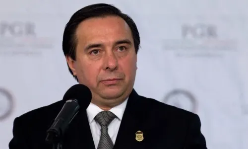 Caso Ayotzinapa: Tomás Zerón huyó del país; Interpol emite ficha roja