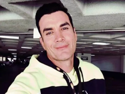 Video: David Zepeda es asaltado en CDMX y persigue a delincuente