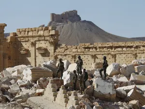 Hallan fosa común con al menos 45 cuerpos en ciudad siria de Palmira