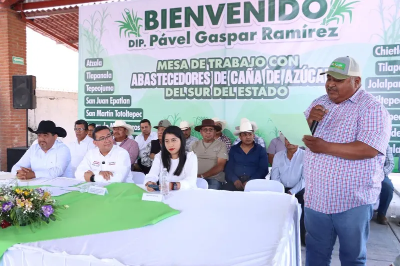 congreso-pue-pavel-gaspar-gira-mixteca