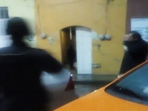 Llama a su familia y confiesa que descuartizó a una persona en el baño