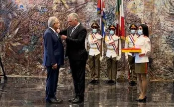 Primera Dama agradece condecoración cubana a AMLO