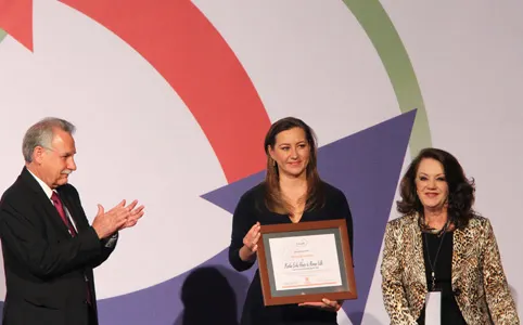 Cemefi reconoce a Martha Érika Alonso por impulsar organizaciones de la sociedad civil