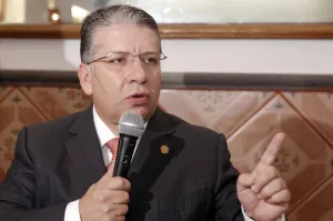 A medias respalda Doger postura del PRI por caso Chalchihuapan