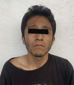 En Bosques de San Sebastián, detuvo SSC a hombre en posesión de más de 40 envoltorios con posible droga
