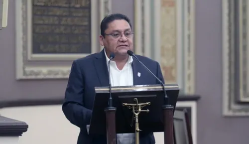 Nibardo Sánchez se mantendrá en bancada PRI y esperará que AC se convierta en partido
