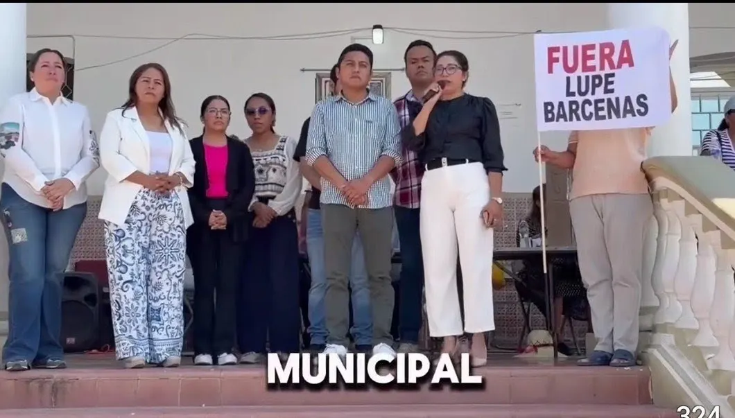 Crisis en Acatlán se agrava: regidores rechazan reunión convocada por Segob y condicionan diálogo al Palacio Municipal