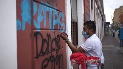 Cientos vuelven a protestar en Guatemala contra el Gobierno de Giammattei