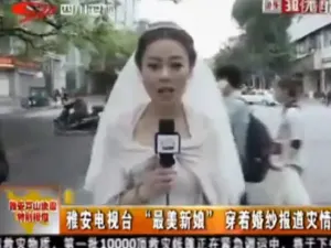 Periodista china interrumpe su boda para informar sobre un terremoto