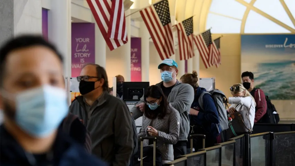Estados Unidos ya exige prueba de Covid a pasajeros en aeropuertos