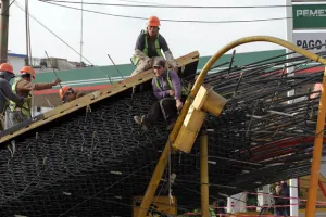 Derrumbes y fallas marcan obras de Tony Gali