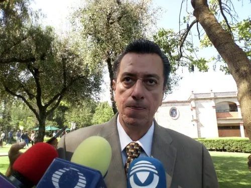 Aficionados que retan a la naturaleza al llegar al cráter del volcán no pueden ser sancionados: PCN