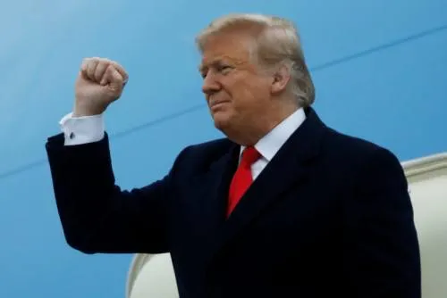 Trump visitará a familias de estadounidenses abatidos en Siria