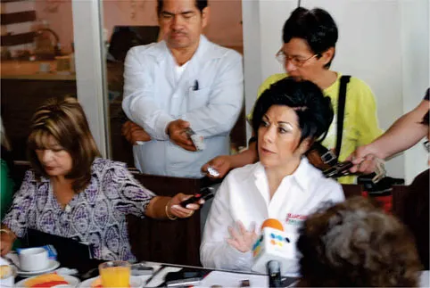 Lucero Saldaña quiere debatir con sus contrincantes