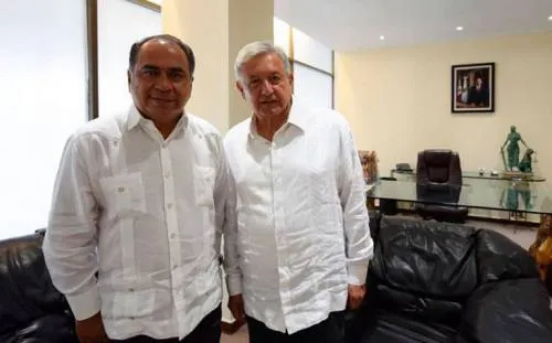 AMLO propone mando único en México para evitar guerra