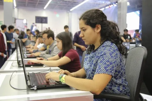Programa Jóvenes Construyendo el Futuro emplea a más de 25 mil poblanos