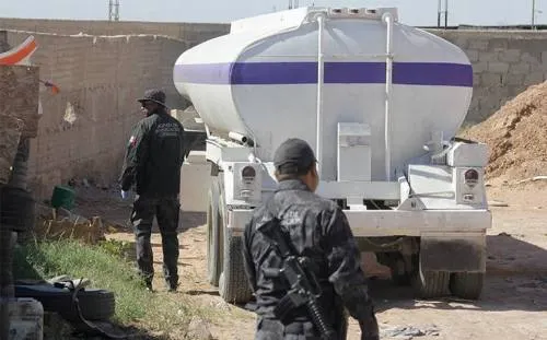 Cárteles de la droga paralizan operaciones de refinerías
