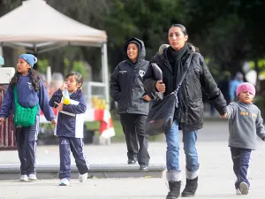 Prevén menos de 5 grados en 12 estados de la República