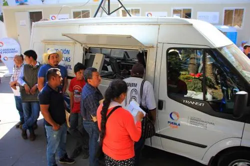 Más de 37 mil poblanos favorecidos con la emisión de licencias para conducir permanentes