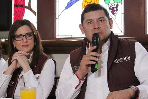Denuncian candidatos al Senado por Morena guerra sucia a través de llamadas telefónicas
