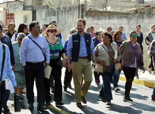 Luis Banck entregó a vecinos de Romero Vargas una nueva vialidad pavimentada