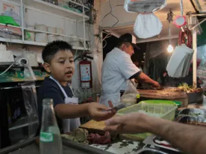 En México trabajaban 2.5 millones de niños en 2013: Unicef