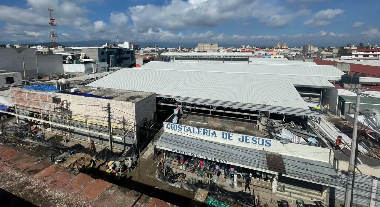 En Texmelucan, locatarios de la etapa dos regresan al Mercado Domingo Arenas