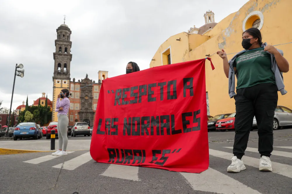 Manifestación de Normalistas de Teteles