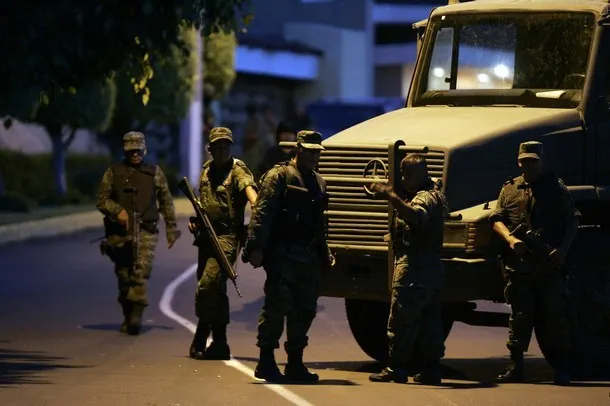 Muere militar en emboscada