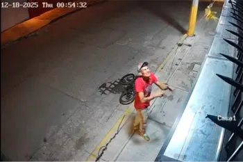 Sorprenden a ladrón de lámparas en San José Mayorazgo; vecinos alertan por modus operandi recurrente