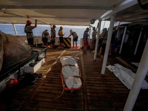Naufragio de probables refugiados deja al menos 19 muertos en Chipre