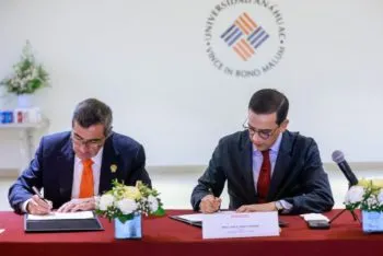 Canaco y Anáhuac Puebla celebran convenio en favor del desarrollo educativo