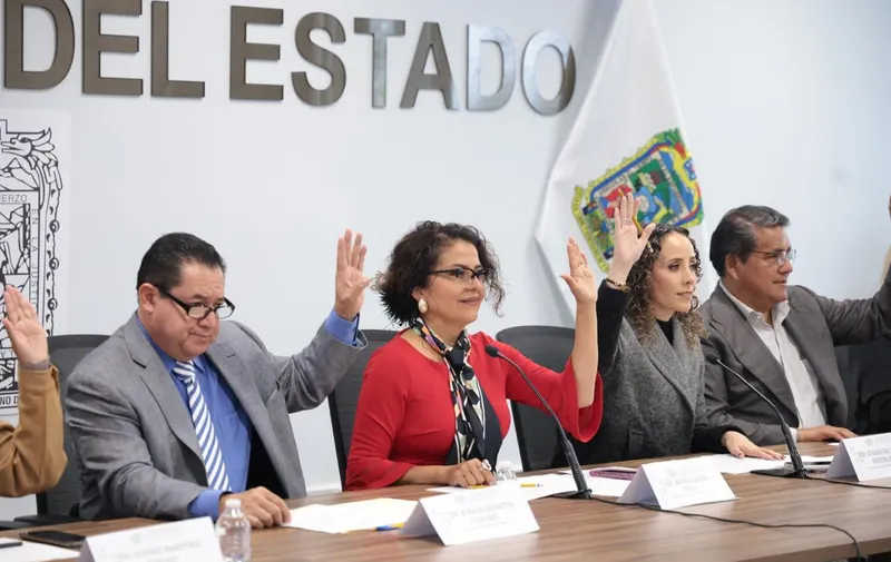 Avala Comisión del Congreso inscripción en el Muro de Honor la leyenda “60 Aniversario del Plan DN-III-E. Ejército, Fuerza Aérea y Guardia Nacional”
