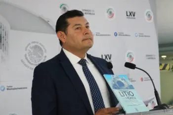 Armenta, arriba en las encuestas pero sin la confianza de AMLO