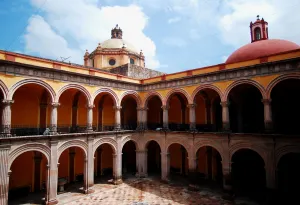 Museo Regional de Querétaro convoca a celebrar con imágenes sus 80 años