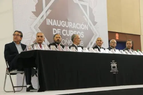 Inicia IBERO Puebla festejos de su XXXV Aniversario con el Doctorado Honoris Causa a Leonardo Boff