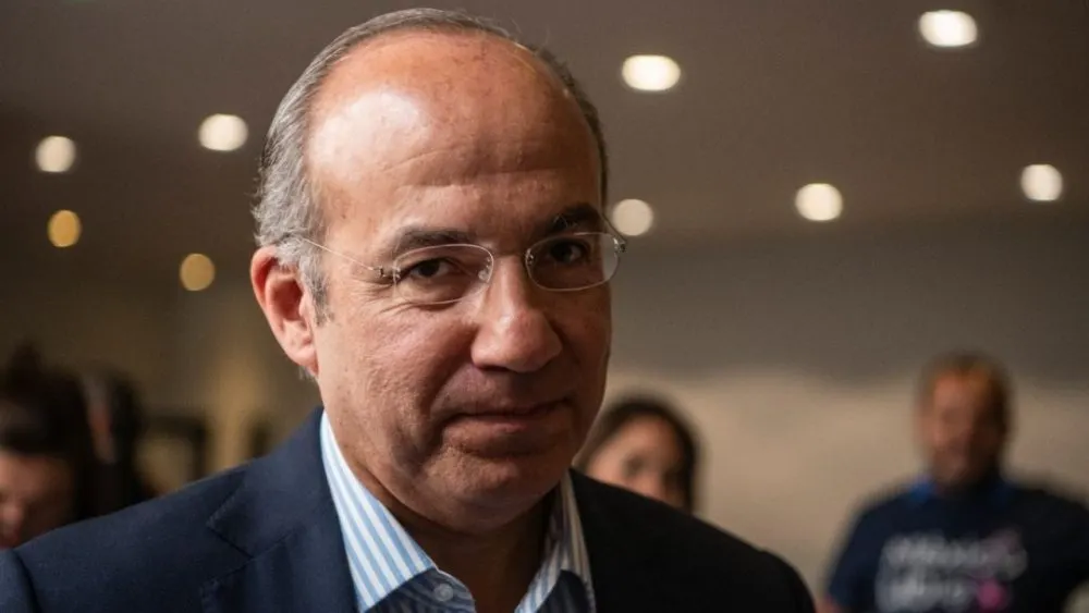 Felipe Calderón envía mensaje a López Obrador por covid-19