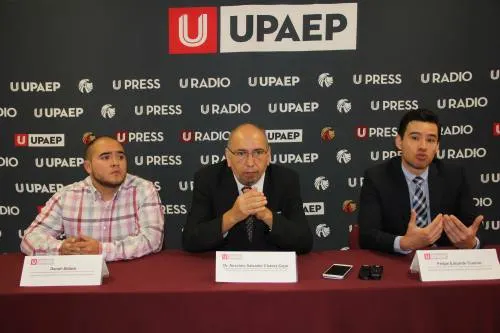 Egresados UPAEP obtienen certificación del CFA Institute