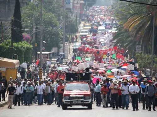 Amaga CNTE con paro en Oaxaca para boicotear evaluaciones