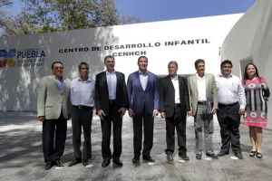 Rafael Moreno Valle y Tony Gali inauguran Cendi del CENHCH