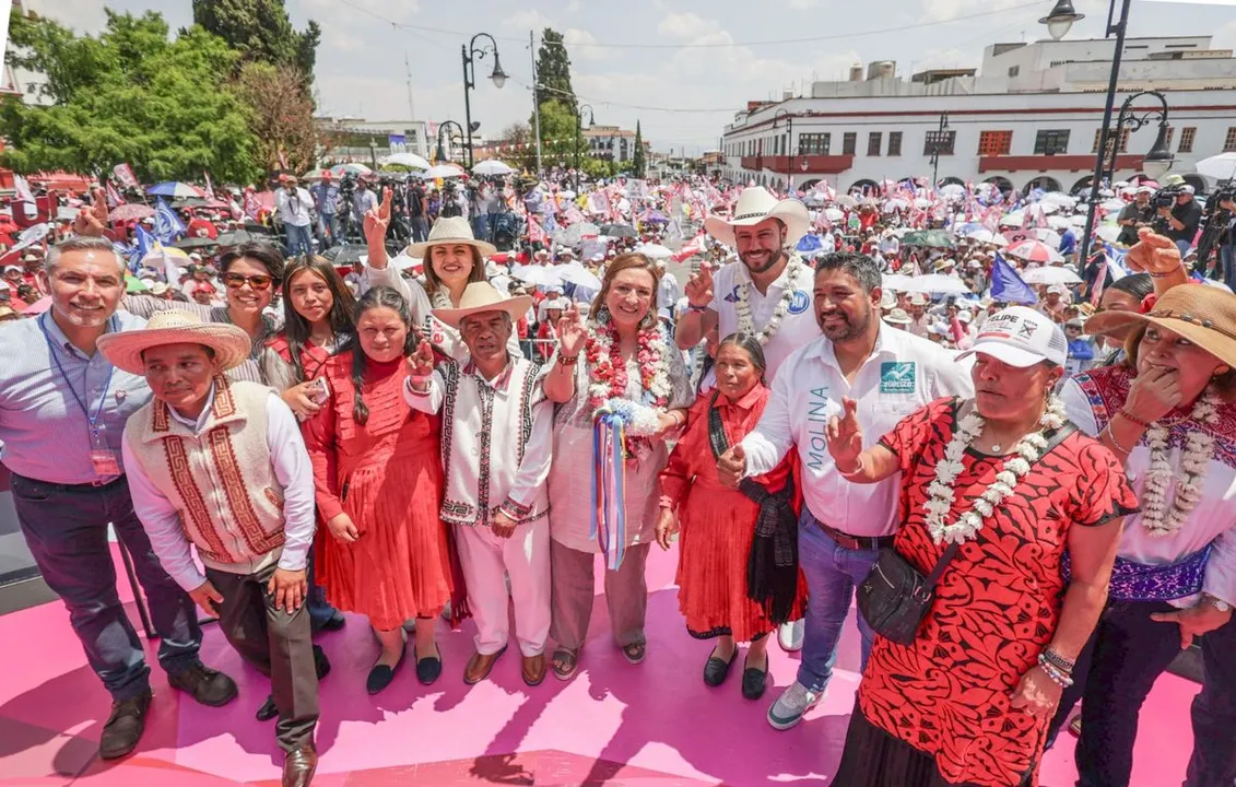Xochitl Galvez Atlacomulco