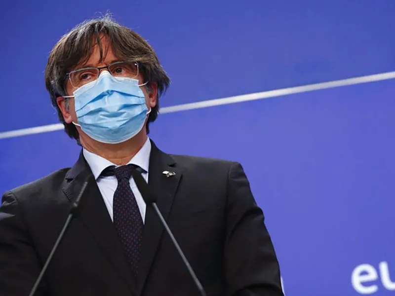 Detienen a Carles Puigdemont, líder de la independencia de Cataluña
