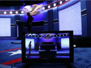 Clinton y Trump se enfrentan en su primer debate