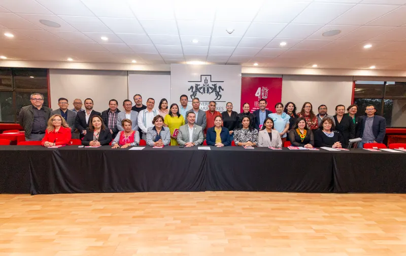 Ibero Puebla se reúne con diputados locales en "Diálogos Académicos"