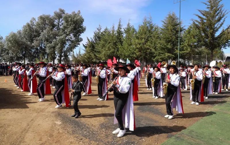 sergio-salomon-cespedes-centro-escolar-coronel-raul-velasco-de-santiago